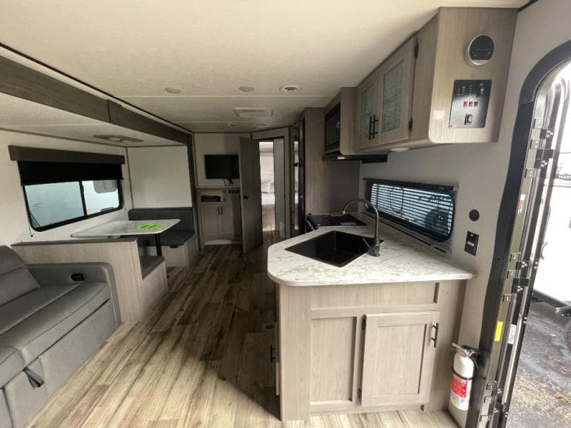 2024 Dutchmen 2024 Dutchmen Coleman - thumbnail 17