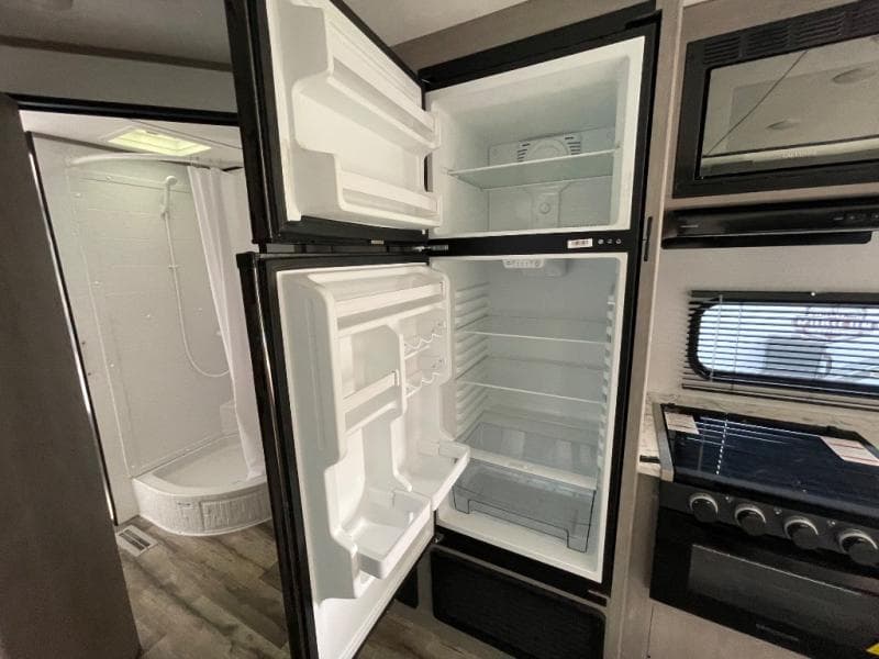 2024 Dutchmen 2024 Dutchmen Coleman - thumbnail 28