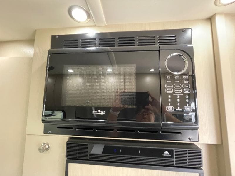 2024 Pleasure-Way 2024 Pleasure-Way Plateau - thumbnail 21