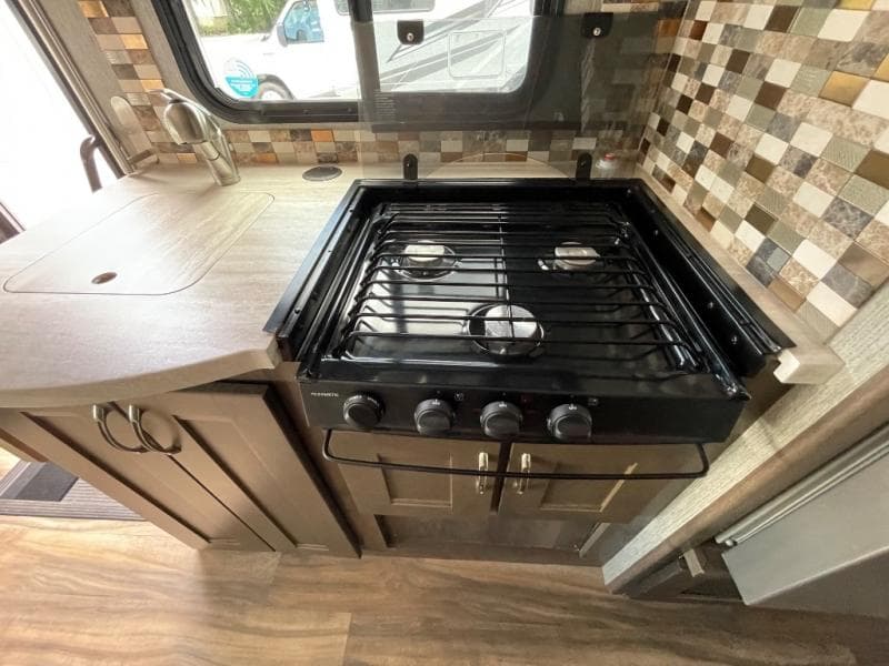 2021 Nexus RV 2021 Nexus RV Phantom - thumbnail 25