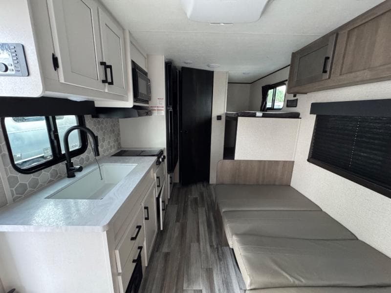 2024 Wayfinder RV 2024 Wayfinder RV Go Play - thumbnail 7