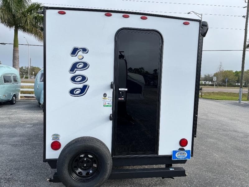 2024 Forest River 2024 Forest River R-Pod - thumbnail 10