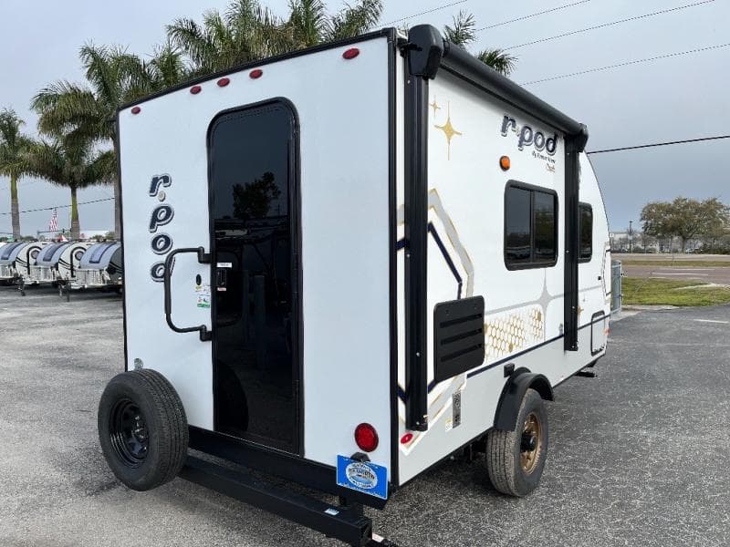 2024 Forest River 2024 Forest River R-Pod - thumbnail 11