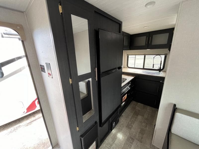 2024 Forest River 2024 Forest River R-Pod - thumbnail 20