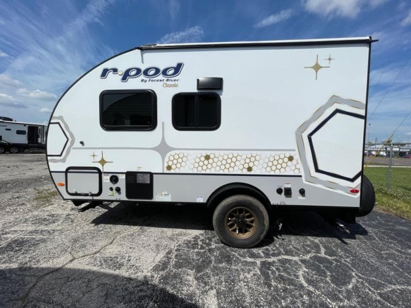 2024 Forest River 2024 Forest River R-Pod - thumbnail 6