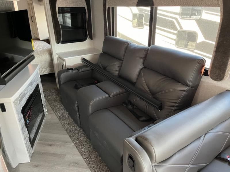 2024 Fleetwood RV 2024 Fleetwood RV Bounder - thumbnail 48