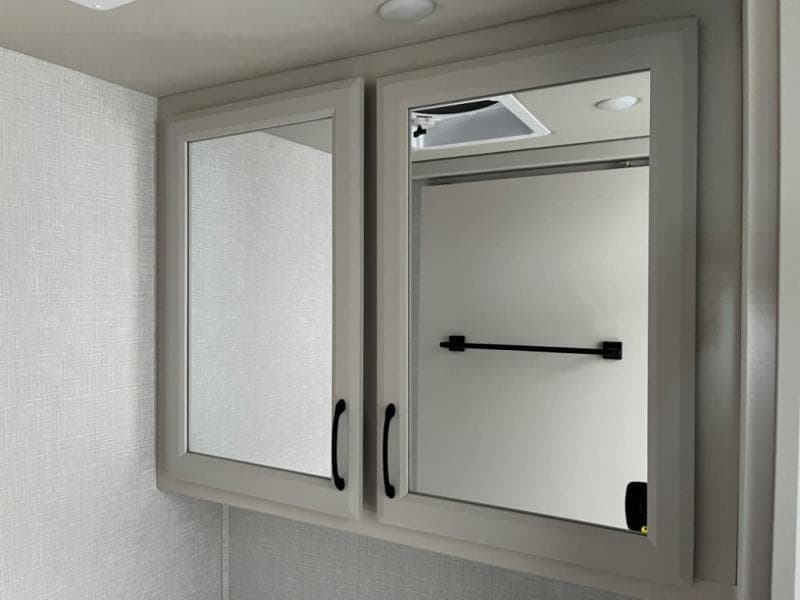 2024 Fleetwood RV 2024 Fleetwood RV Bounder - thumbnail 62