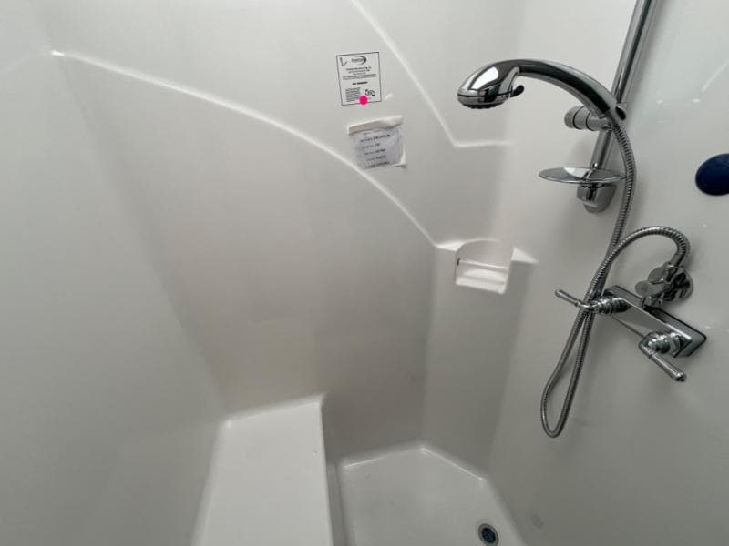 2024 Fleetwood RV 2024 Fleetwood RV Bounder - thumbnail 65