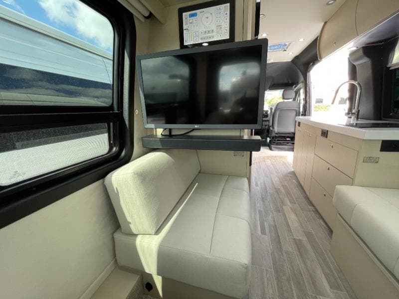 2024 Pleasure-Way 2024 Pleasure-Way Plateau - thumbnail 29