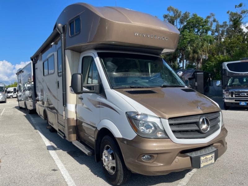 2016 Winnebago 2016 Winnebago View - image 1