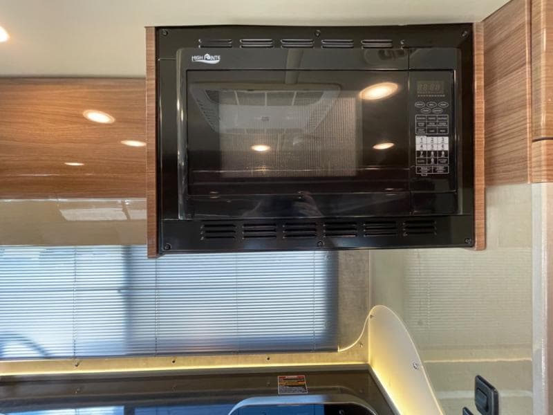 2016 Winnebago 2016 Winnebago View - thumbnail 21