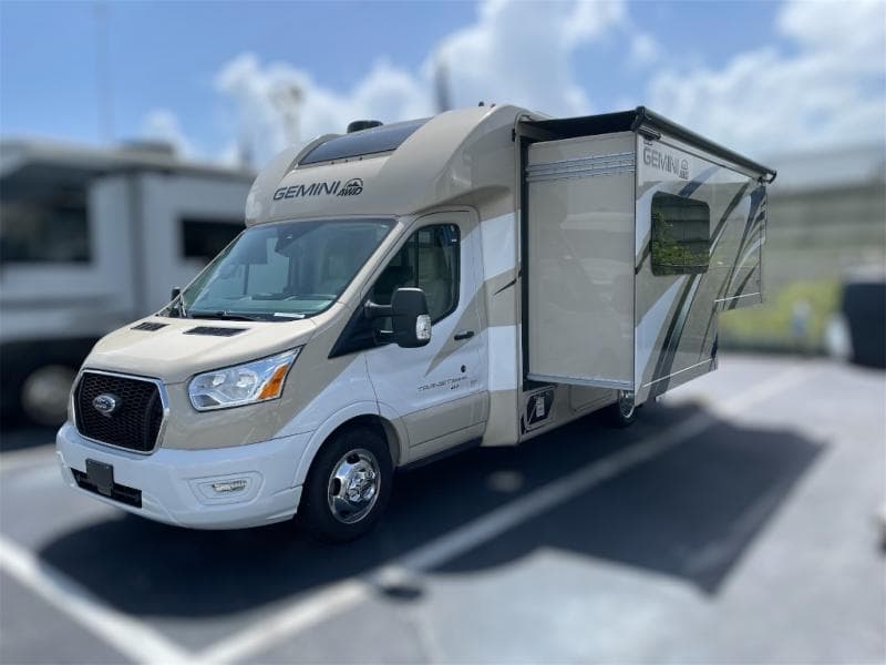 2021 Thor Motor Coach 2021 Thor Motor Coach GEMINI - thumbnail 4