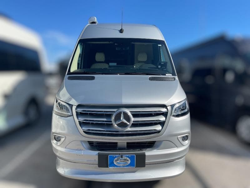 2025 Midwest Automotive Designs 2025 Midwest Automotive Designs Passage - thumbnail 2