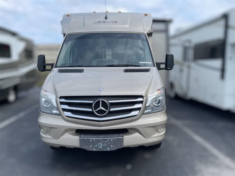 2014 Leisure Travel Vans 2014 Leisure Travel Vans Unity - thumbnail 2