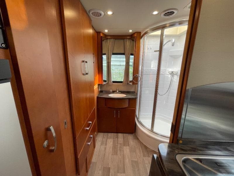 2014 Leisure Travel Vans 2014 Leisure Travel Vans Unity - thumbnail 20