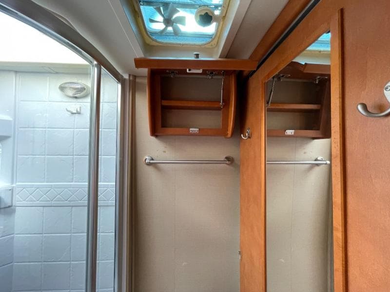 2014 Leisure Travel Vans 2014 Leisure Travel Vans Unity - thumbnail 22