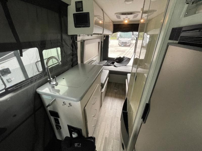 2023 Thor Motor Coach 2023 Thor Motor Coach Sanctuary - thumbnail 20