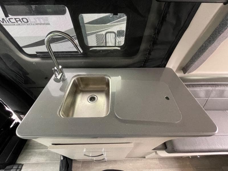 2023 Thor Motor Coach 2023 Thor Motor Coach Sanctuary - thumbnail 21