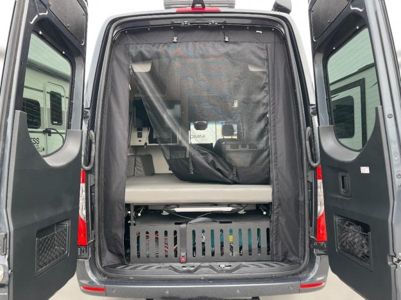 2023 Thor Motor Coach 2023 Thor Motor Coach Sanctuary - thumbnail 9