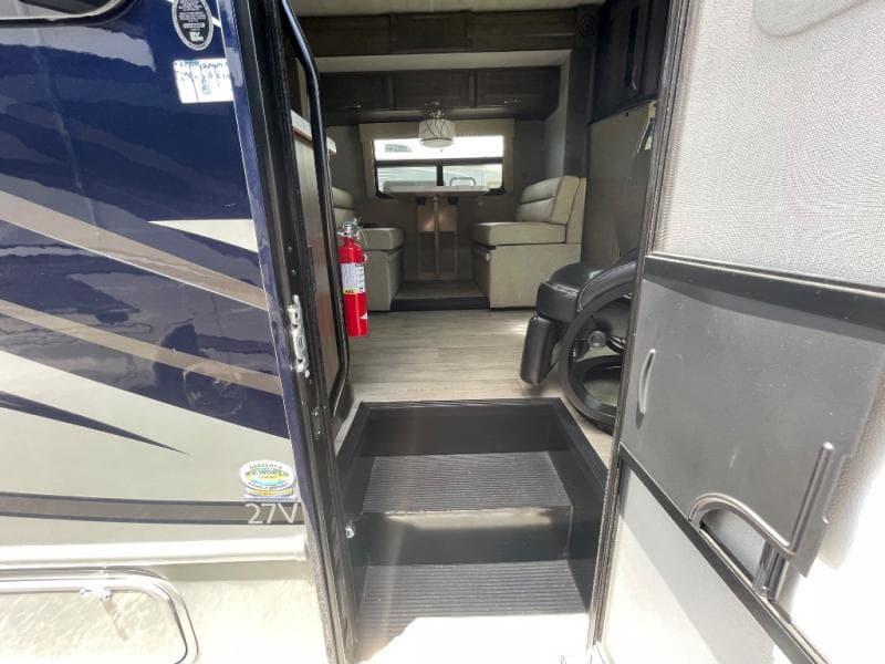 2025 Nexus RV 2025 Nexus RV Viper - thumbnail 12