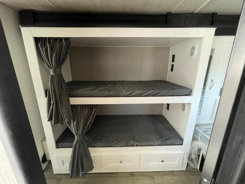 2025 Nexus RV 2025 Nexus RV Triumph - thumbnail 29