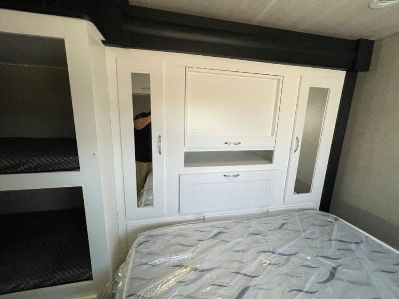 2025 Nexus RV 2025 Nexus RV Triumph - thumbnail 36