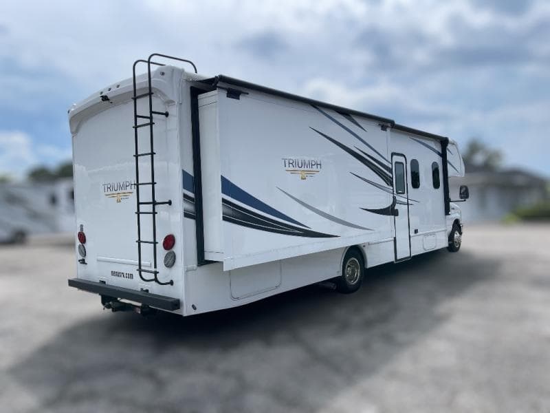 2025 Nexus RV 2025 Nexus RV Triumph - thumbnail 6