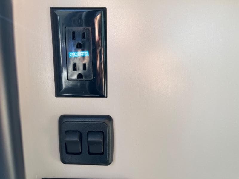 2025 Thor Motor Coach 2025 Thor Motor Coach Quantum - thumbnail 19