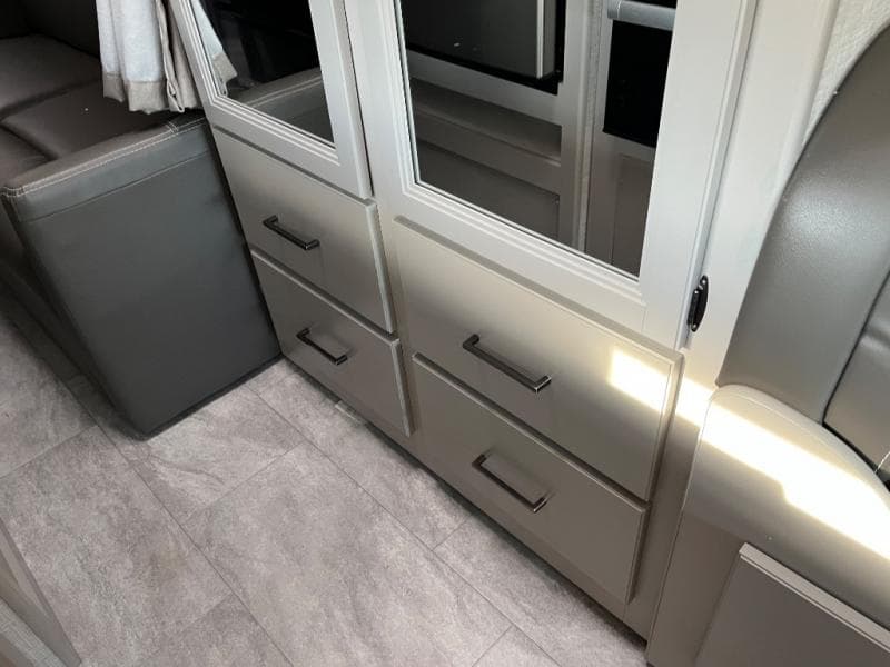 2025 Thor Motor Coach 2025 Thor Motor Coach Quantum - thumbnail 39