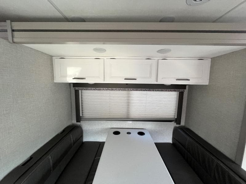 2025 Thor Motor Coach 2025 Thor Motor Coach Quantum - thumbnail 41