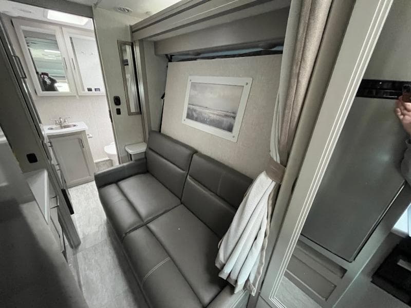 2025 Thor Motor Coach 2025 Thor Motor Coach Quantum - thumbnail 44