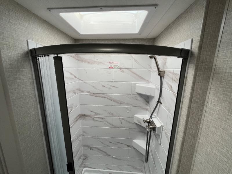 2025 Thor Motor Coach 2025 Thor Motor Coach Quantum - thumbnail 51