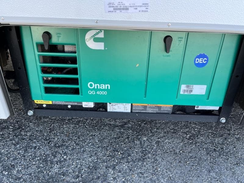 2025 Thor Motor Coach 2025 Thor Motor Coach Quantum - thumbnail 6