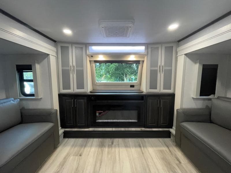 2025 Keystone RV 2025 Keystone RV Alpine - thumbnail 16