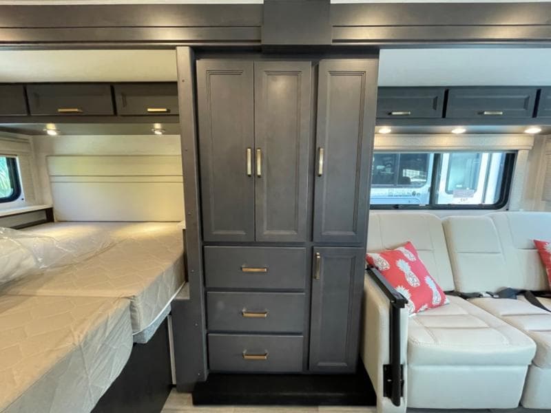 2025 Fleetwood RV 2025 Fleetwood RV Insight - thumbnail 14