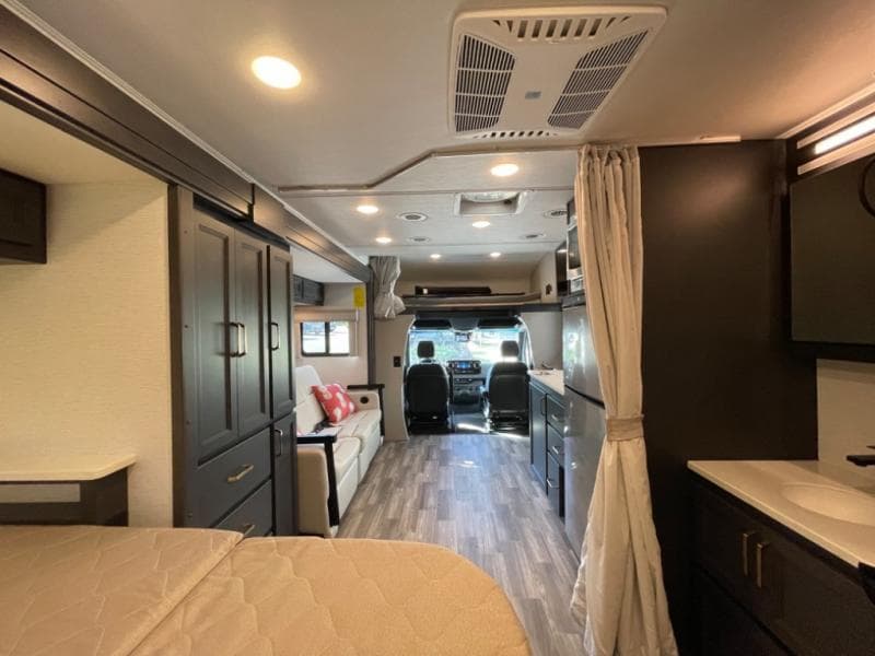 2025 Fleetwood RV 2025 Fleetwood RV Insight - thumbnail 18