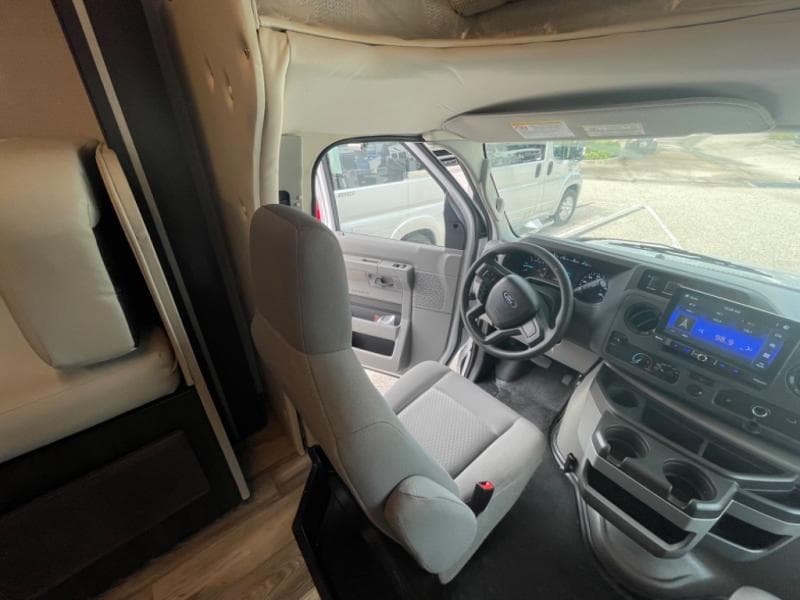 2025 Fleetwood RV 2025 Fleetwood RV Altitude - thumbnail 18