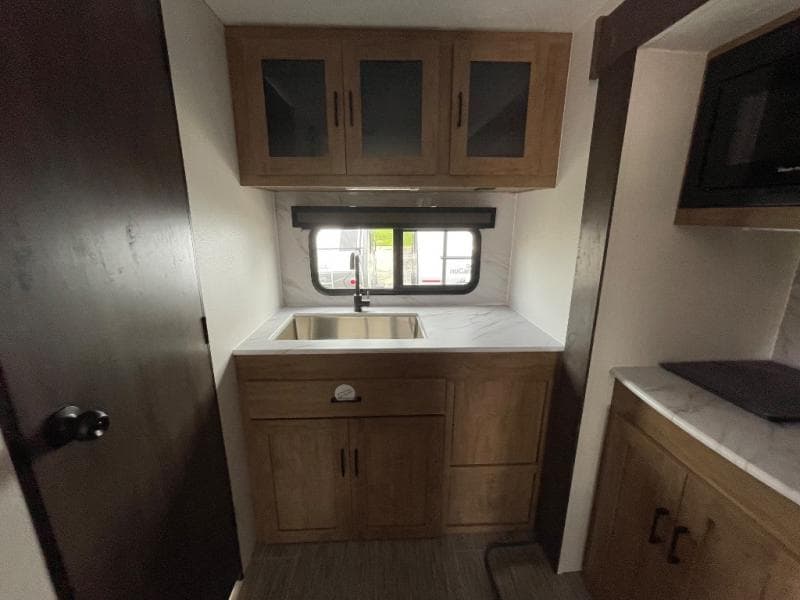 2025 Coachmen 2025 Coachmen Freedom Express Ultra Lite - thumbnail 31