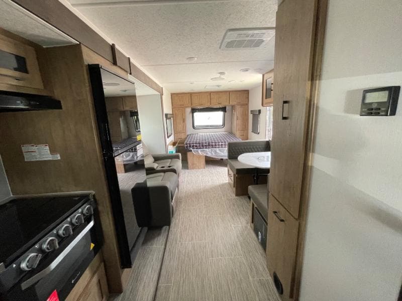 2025 Coachmen 2025 Coachmen Freedom Express Ultra Lite - thumbnail 40