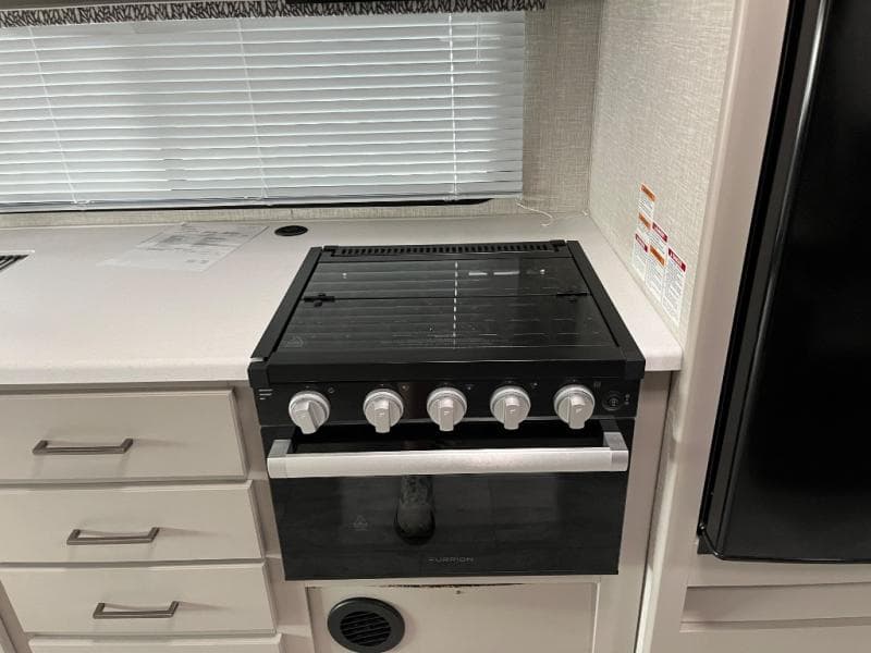 2025 Thor Motor Coach 2025 Thor Motor Coach Quantum - thumbnail 28