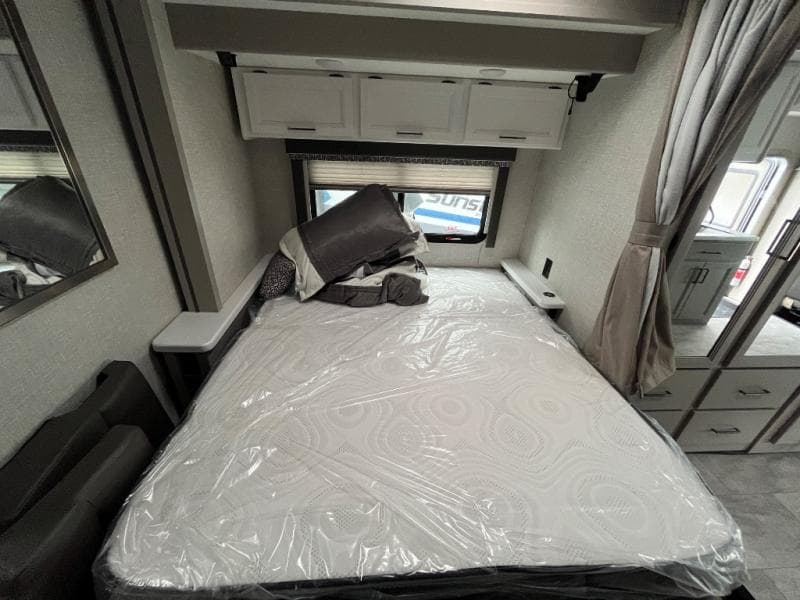 2025 Thor Motor Coach 2025 Thor Motor Coach Quantum - thumbnail 31