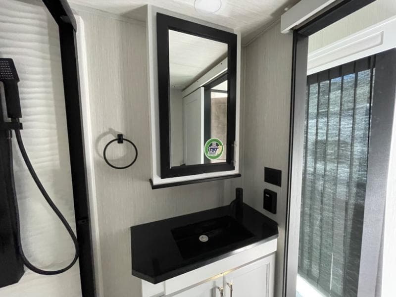 2024 Cedar Creek 2024 Cedar Creek Cottage - thumbnail 22