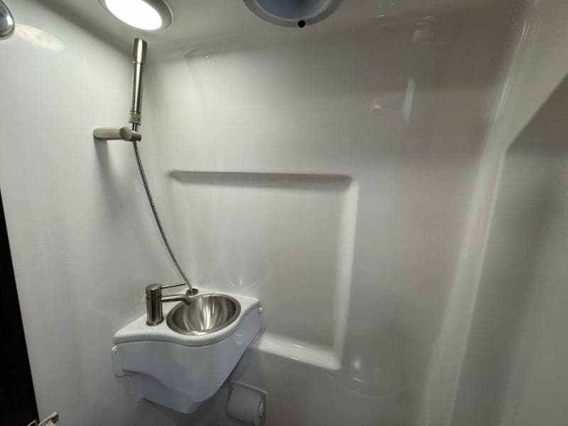 2025 Midwest Automotive Designs 2025 Midwest Automotive Designs Passage - thumbnail 20