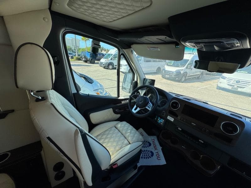 2025 Midwest Automotive Designs 2025 Midwest Automotive Designs Passage - thumbnail 24