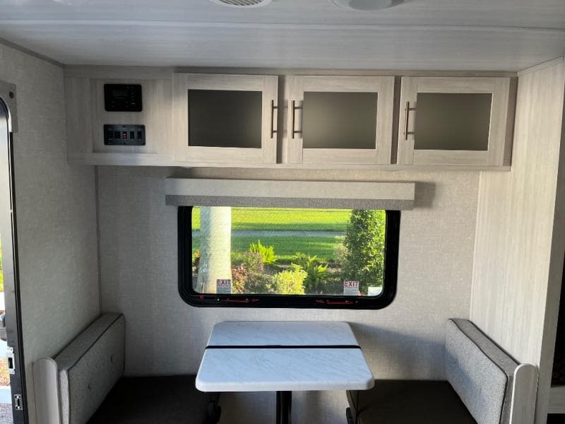 2025 Forest River 2025 Forest River R-Pod - thumbnail 16