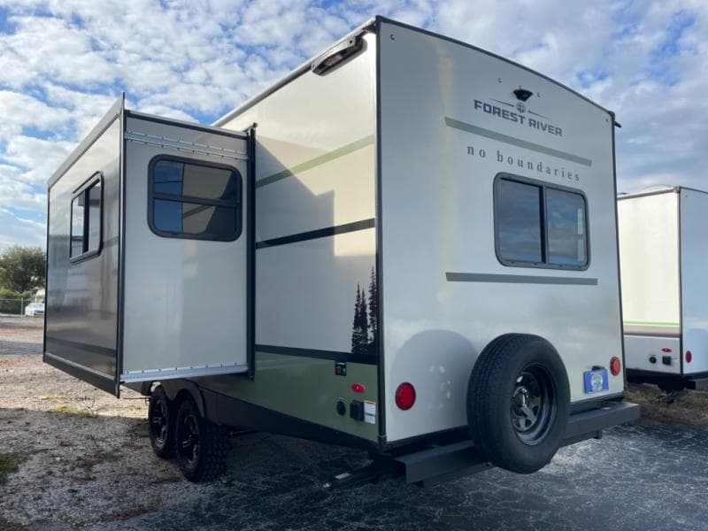 2025 Forest River 2025 Forest River No Boundaries - thumbnail 4