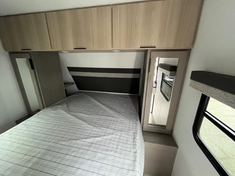 2025 Dutchmen 2025 Dutchmen Kodiak - thumbnail 13