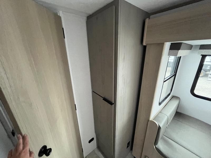 2025 Dutchmen 2025 Dutchmen Kodiak - thumbnail 31