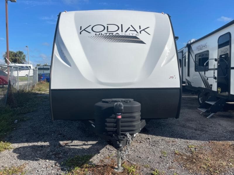2025 Dutchmen 2025 Dutchmen Kodiak - thumbnail 2