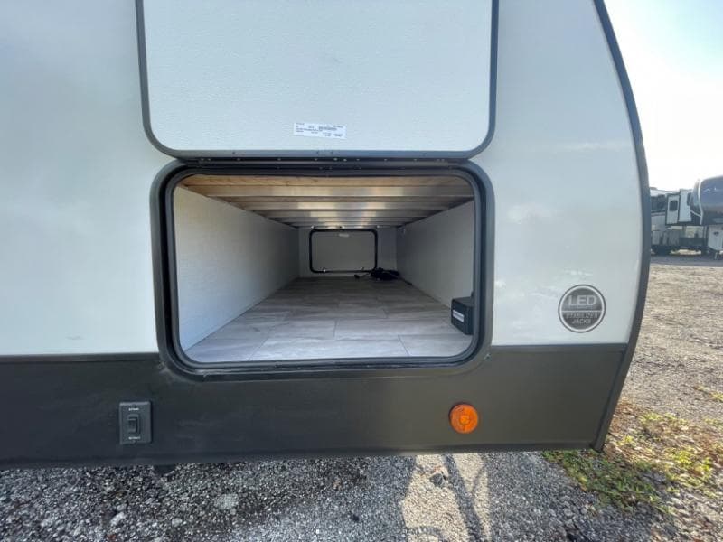 2025 Dutchmen 2025 Dutchmen Kodiak - thumbnail 21